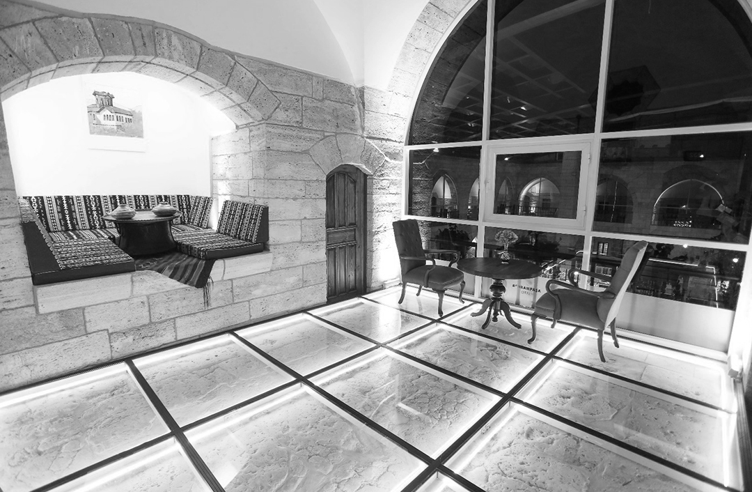 Sivas, Merkez, Behram Paşa Hanı